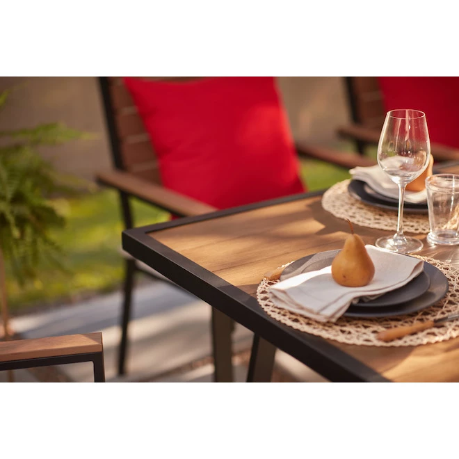 Ensemble à dîner extérieur Leigh d'Allen + Roth, acier noir, 6 morceaux 3 Ensemble à dîner extérieur Leigh d'Allen + Roth, acier noir, 6 morceaux – Image 3