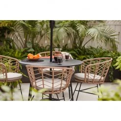 Ensemble bistro pour patio 5 pièces Victor d'Allen + Roth, acier noir avec coussins blanc cassé 8 Ensemble bistro pour patio 5 pièces Victor d'Allen + Roth, acier noir avec coussins blanc cassé -ALLEN + ROTH Soldes Boutique 20235183d L