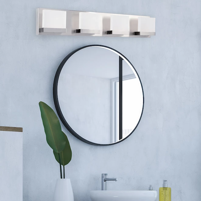 Applique murale de salle de bains allen + roth Cora nickel brossé à 4 lumières DEL de style moderne/contemporain 5 Applique murale de salle de bains allen + roth Cora nickel brossé à 4 lumières DEL de style moderne/contemporain – Image 5