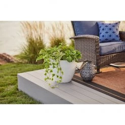 Jardinière blanche Allen + Roth de 16,4 po L x 14,3 po H résine (1/pqt) -ALLEN + ROTH Soldes Boutique 44335088d L