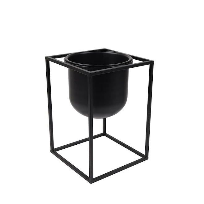 Jardinière en métal noir Allen + Roth de 10 po L x 14 po H (1/pqt) 1 Jardinière en métal noir Allen + Roth de 10 po L x 14 po H (1/pqt)