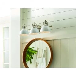 Applique murale Allen + Roth pour meuble-lavabo, métal, 24,5 po, nickel poli et blanc 8 Applique murale Allen + Roth pour meuble-lavabo, métal, 24,5 po, nickel poli et blanc -ALLEN + ROTH Soldes Boutique 45095006d L