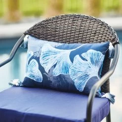 Coussin lombaire extérieur Allen + Roth, 12 po x 18 po, bleu 6 Coussin lombaire extérieur Allen + Roth, 12 po x 18 po, bleu -ALLEN + ROTH Soldes Boutique 49235059c L