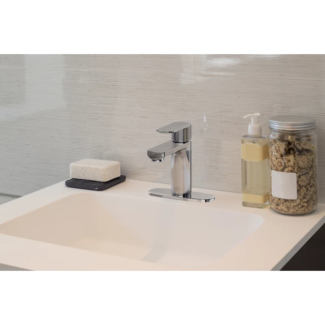 Robinet de lavabo à 1 poignée Kameron par Allen + Roth, chrome 2 Robinet de lavabo à 1 poignée Kameron par Allen + Roth, chrome – Image 2